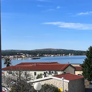 foglaljon itt