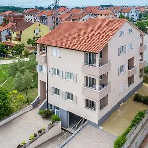 https://apartments-nada-rovinj.in-istria.net
